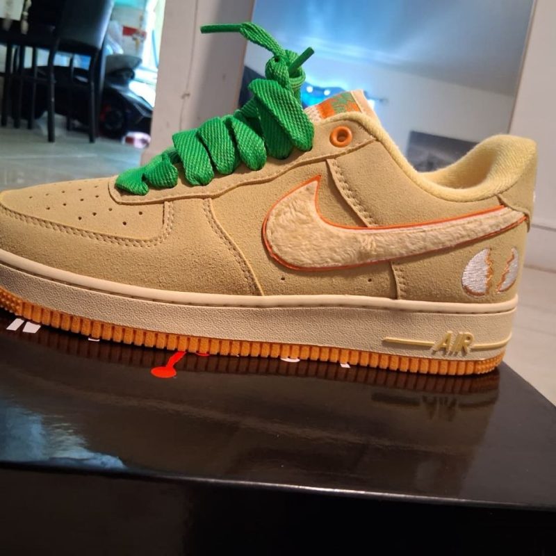 Nike